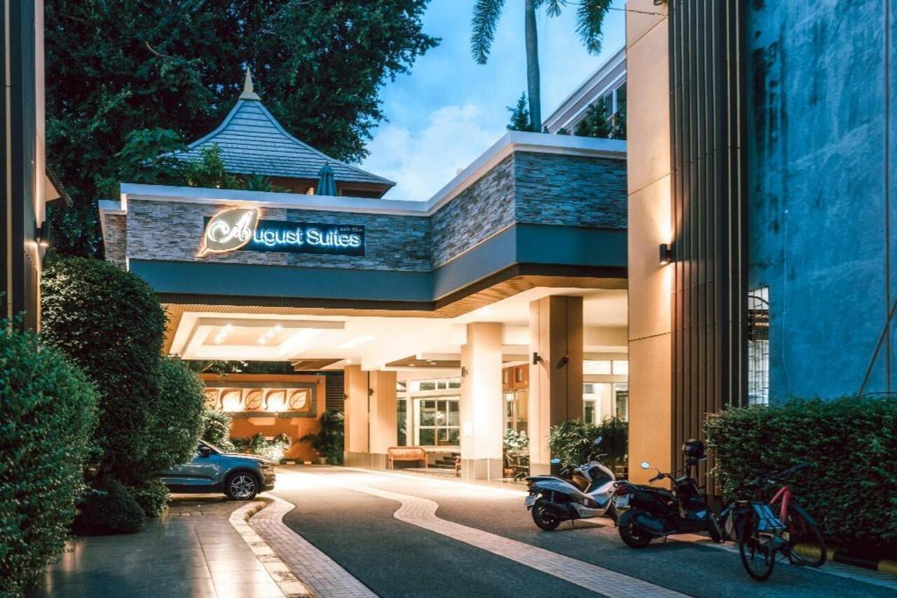 August Suites Pattaya Bagian luar foto