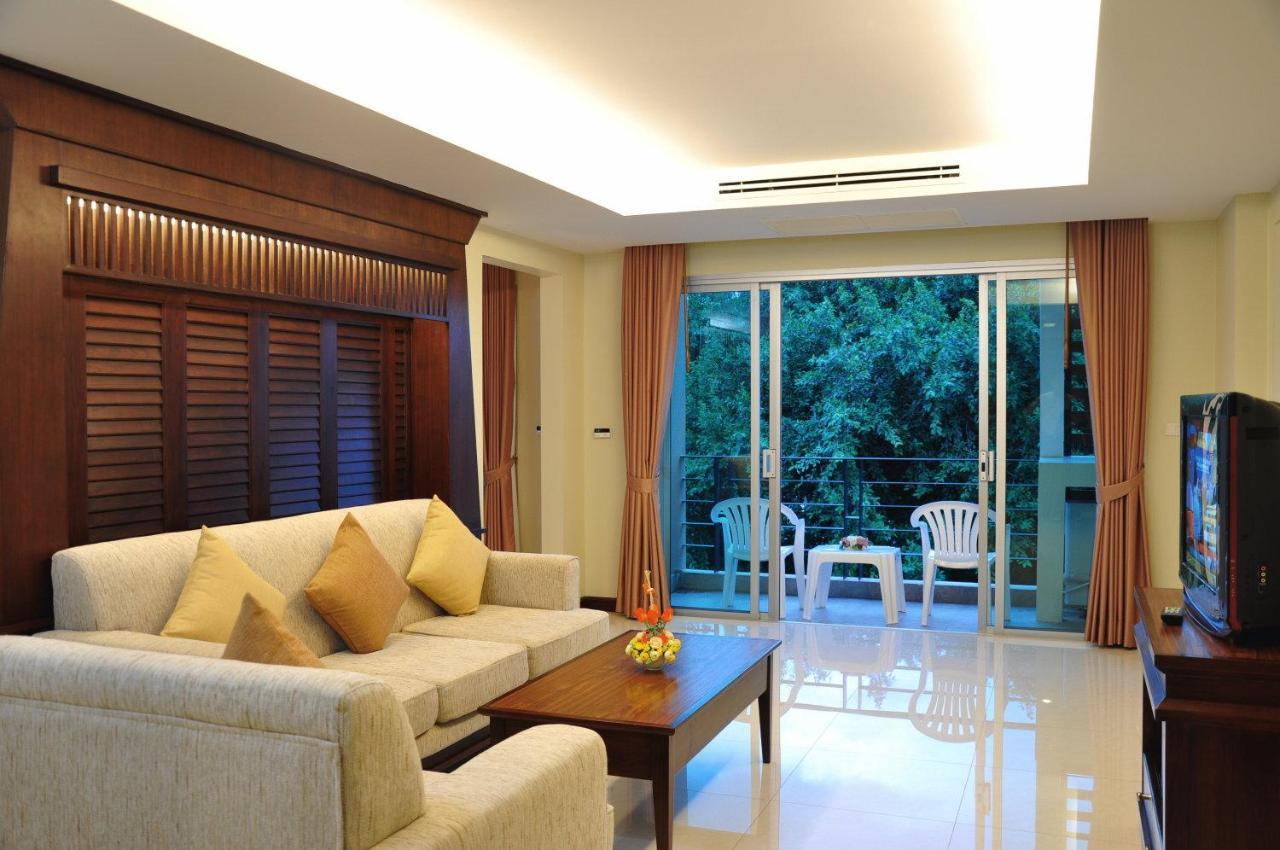 August Suites Pattaya Ruang foto