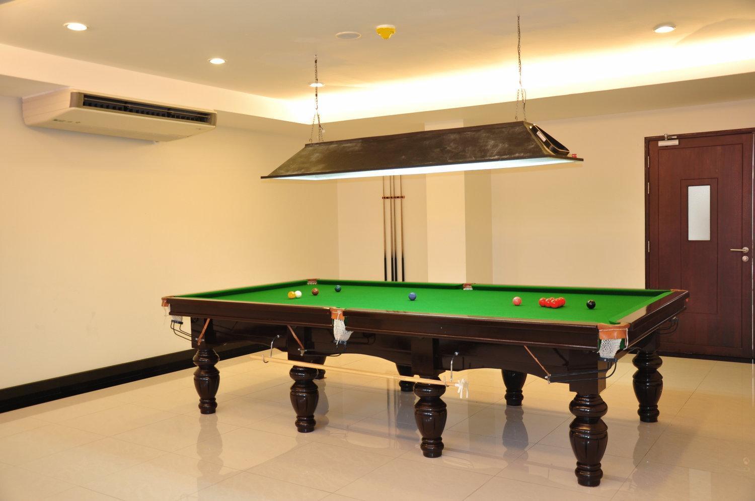 August Suites Pattaya Bagian luar foto